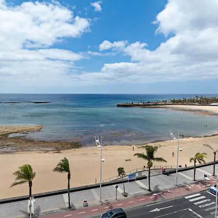 Luxury Beach Views 2br Flat - Private Parking * アレシフェ